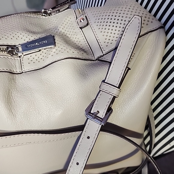 Michael kors backpack - Picture 5 of 5